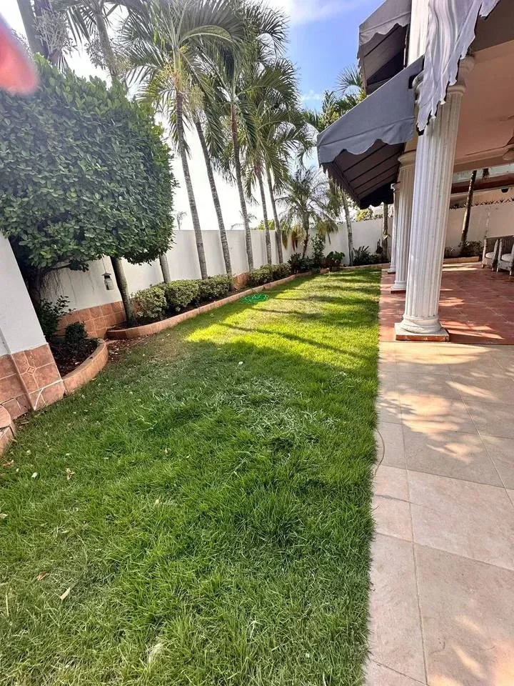Casa de 4 habitaciones en venta en Jardines Del Este, Santiago de los Caballeros - 4