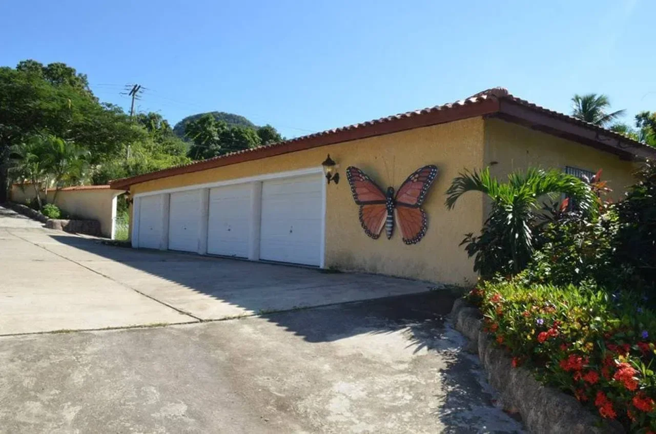 Villa with 5 bedrooms for sale in Maimón, Puerto Plata - 3