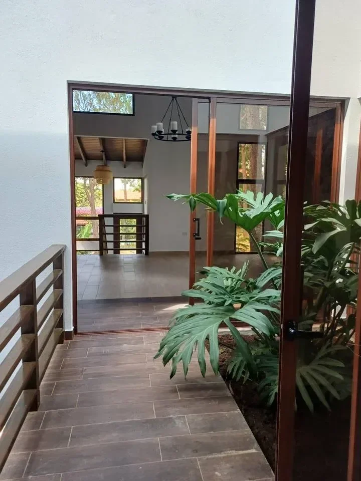 Villa de 4 habitaciones en venta en Mata De Plátano, Jarabacoa - 2