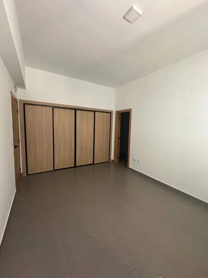 Bella Vista: apartamento 3 hab. · 120 m² en alquiler - 3