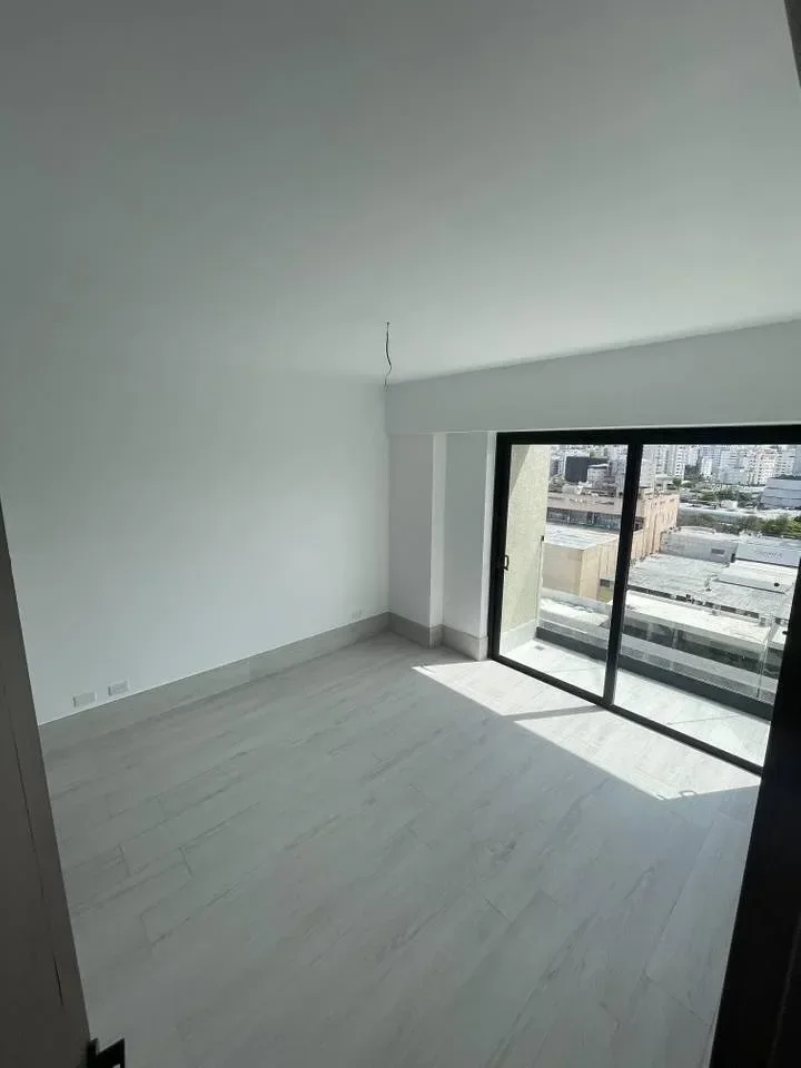 Apartamento en Piantini, 82 m² en venta