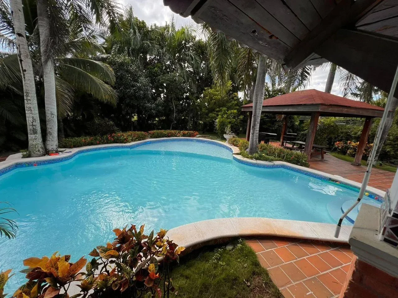Casa en Metro Country Club, 850 m² en venta - 5