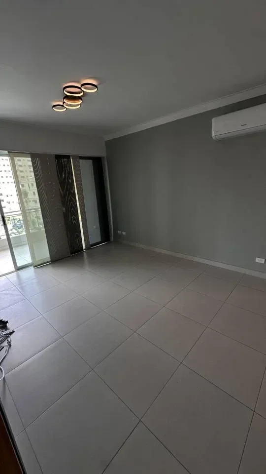 Apartamento de 3 habitaciones en alquiler en Bella Vista, Santo Domingo D.N. - 5
