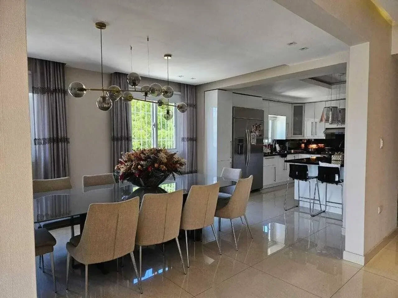Apartamento en venta — Ensanche Ozama, Santo Domingo Este (4 hab.) - 4