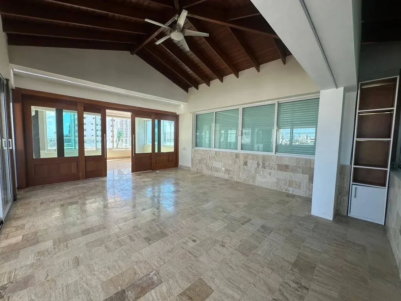 Renacimiento: penthouse 3 ch. · 300 m² à vendre - 3