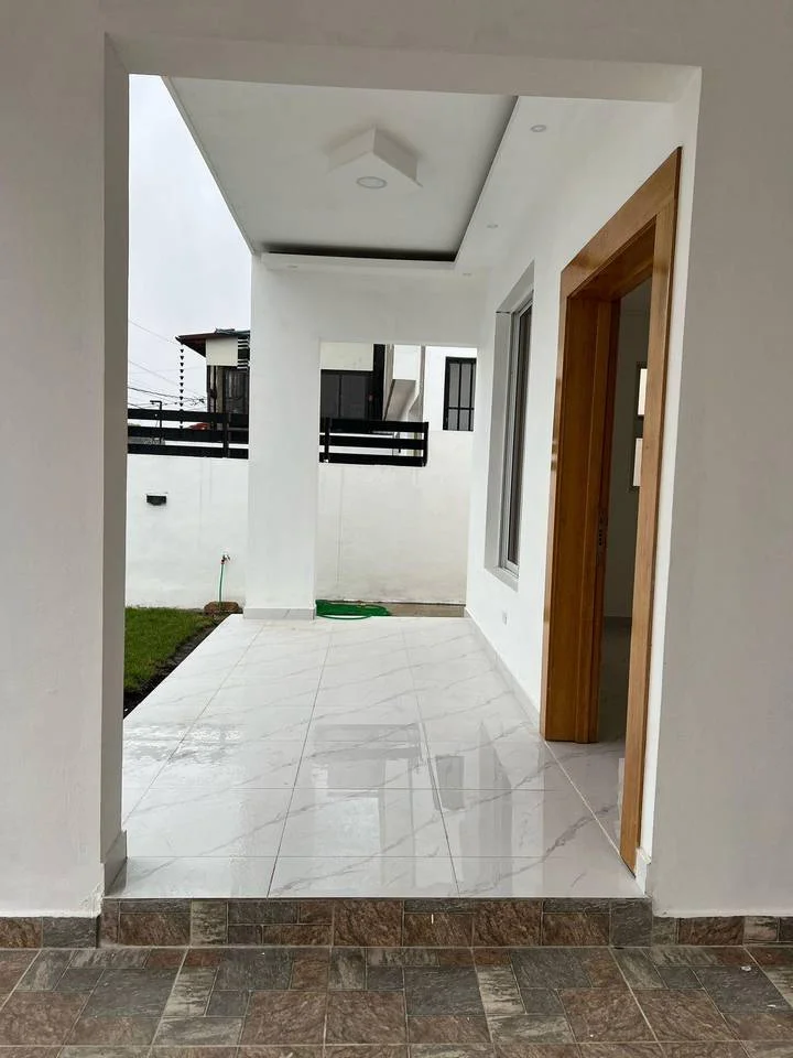 Casa de 3 habitaciones en venta en Llanos de Gurabo, Santiago de los Caballeros - 4