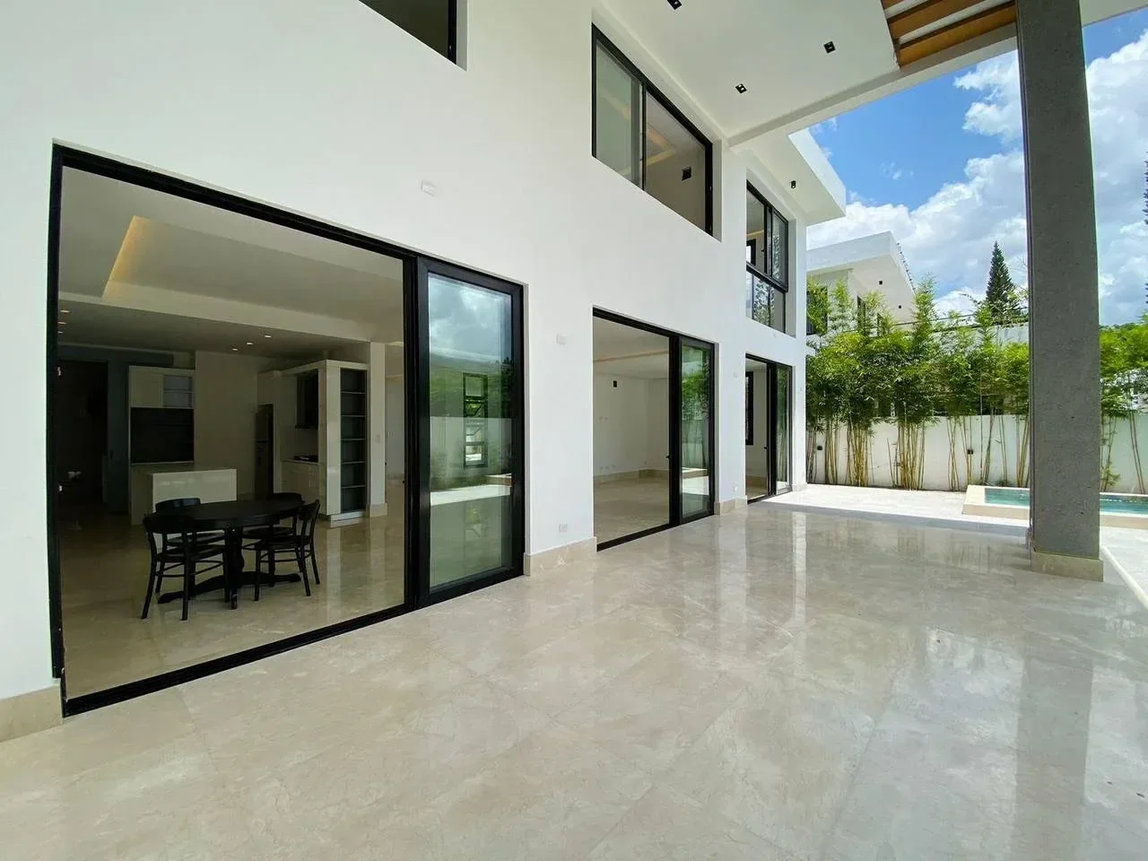 Los Laureles: casa 3 hab. · 400 m² en venta - 4