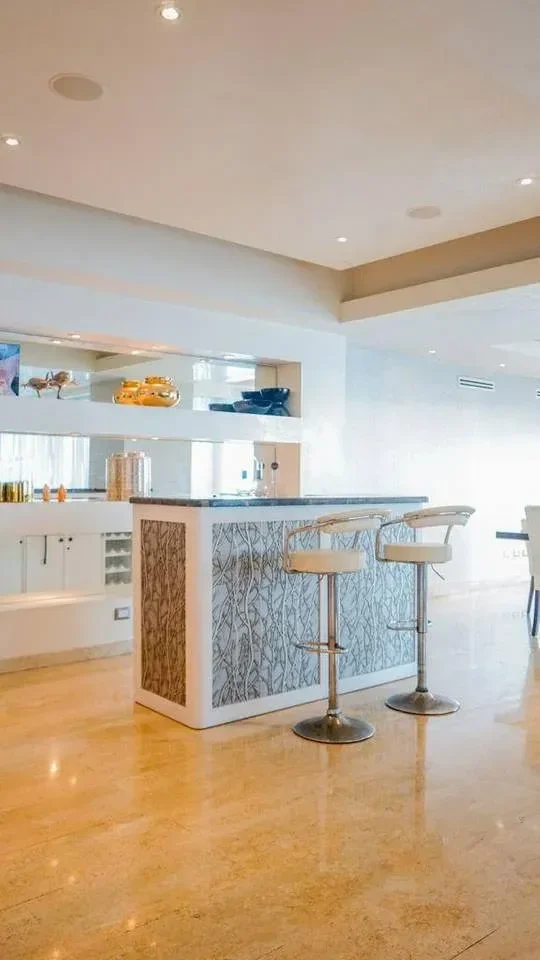Apartamento de 3 habitaciones en venta en Malecon, Distrito Nacional - 4