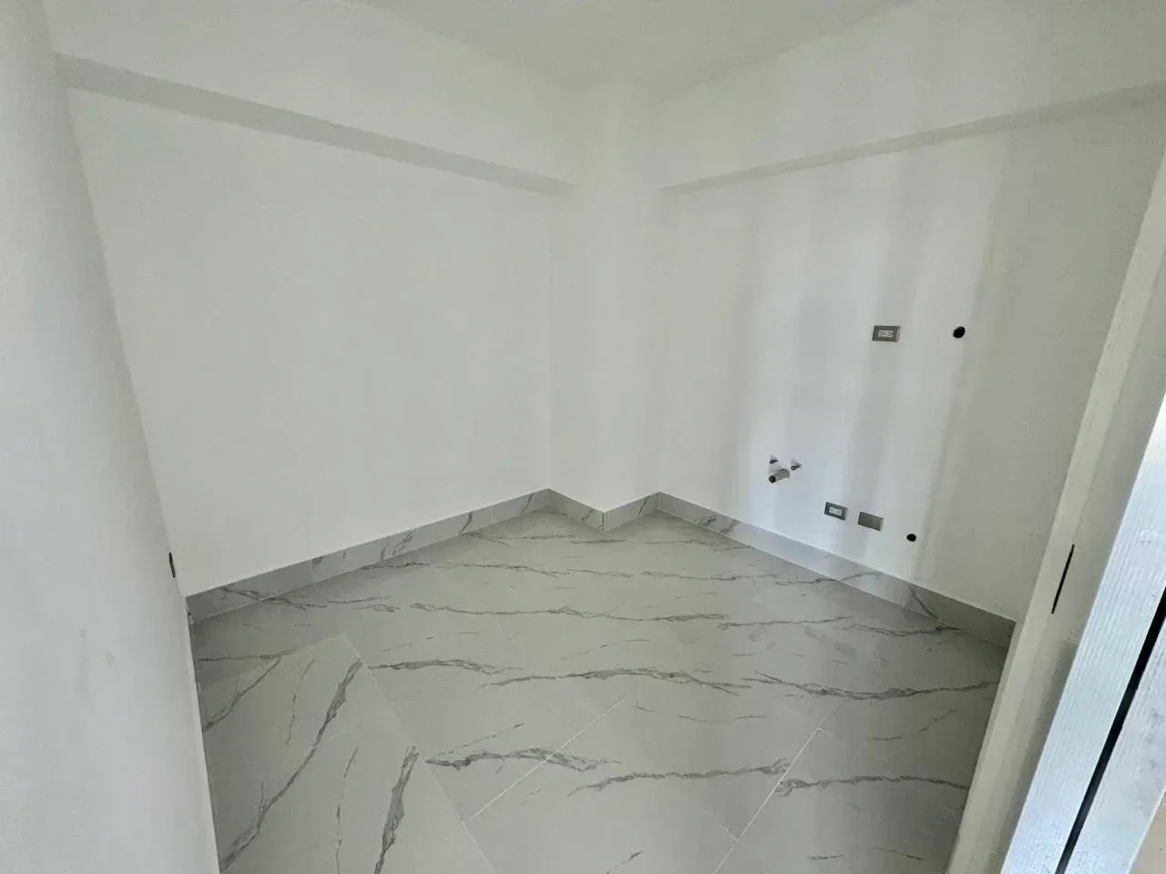 Apartment with 2 bedrooms for sale in Evaristo Morales, Distrito Nacional - 4