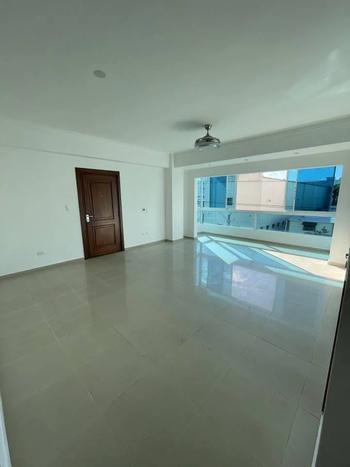 Venta: apartamento en Bella Vista, Santo Domingo D.N.