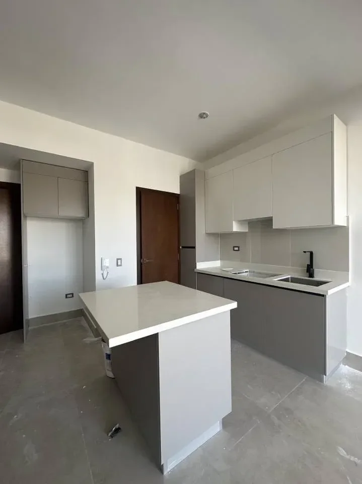 Evaristo Morales: apartamento 1 hab. · 60 m² en alquiler - 4