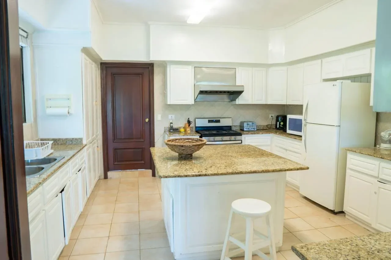 Villa de 5 habitaciones en venta en Casa de Campo, La Romana - 4