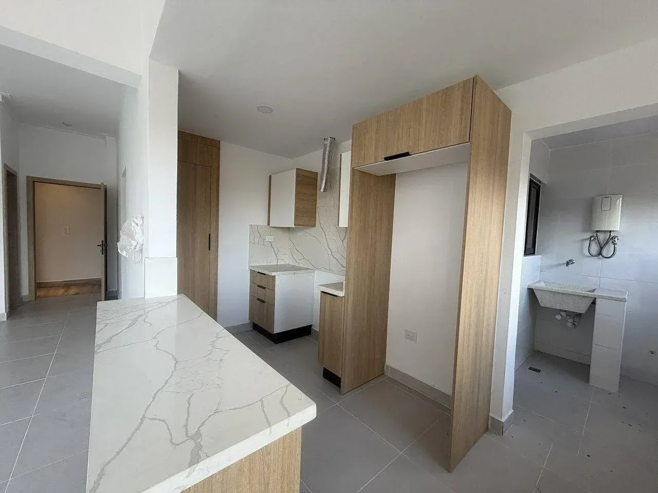 Apartamento de 2 habitaciones en venta en Zona Universitaria, Distrito Nacional - 4