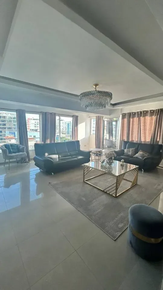 Bella Vista: appartement 2 ch. · 170 m² à louer - 3