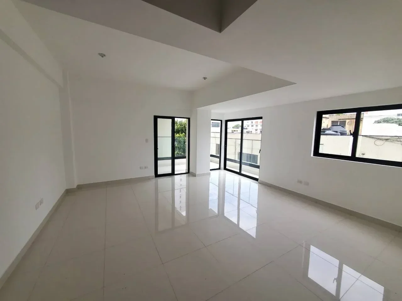 Bella Vista: apartamento 2 hab. · 145.52 m² en venta