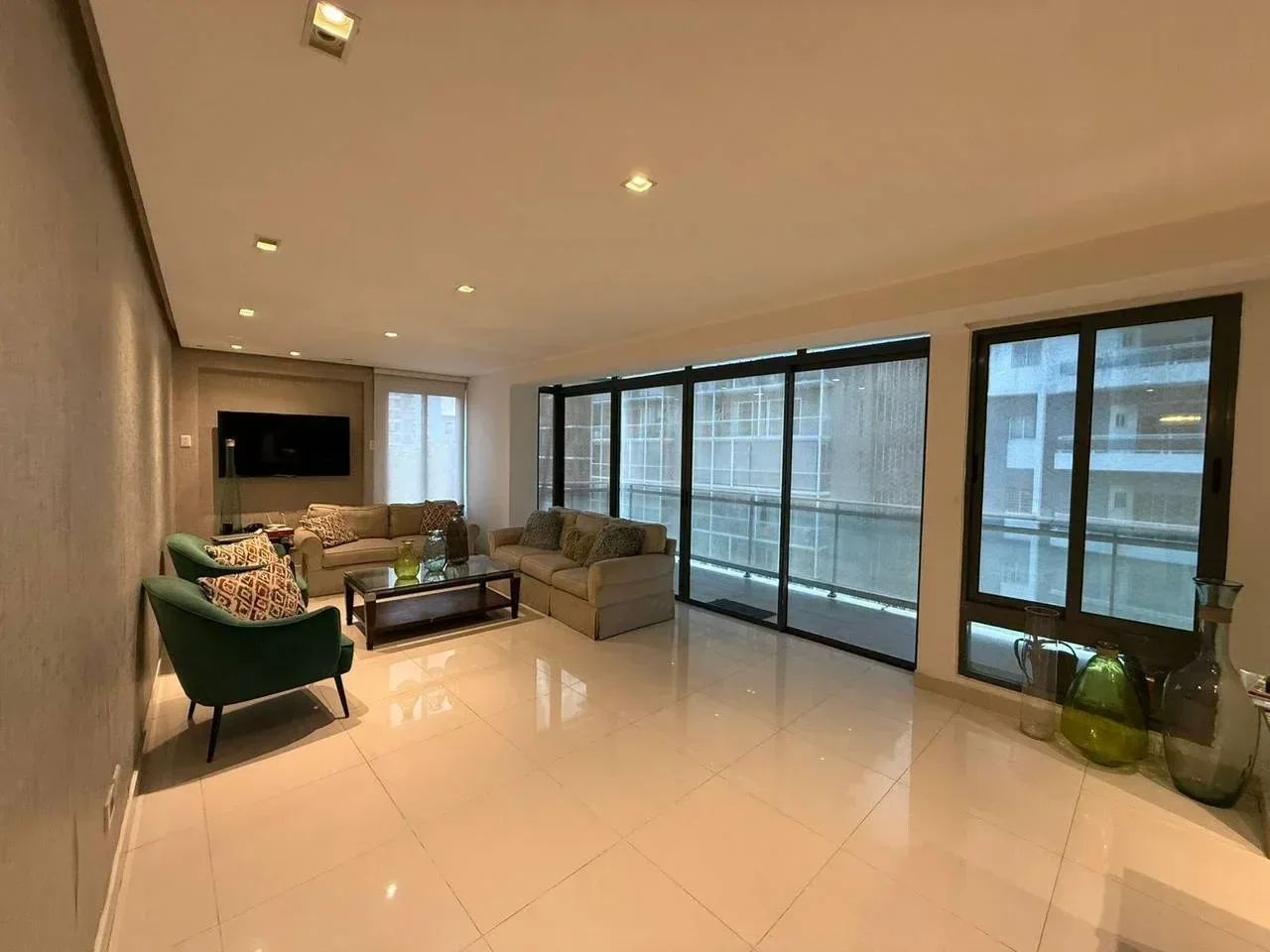 Apartamento en Evaristo Morales, 132 m² en venta - 2