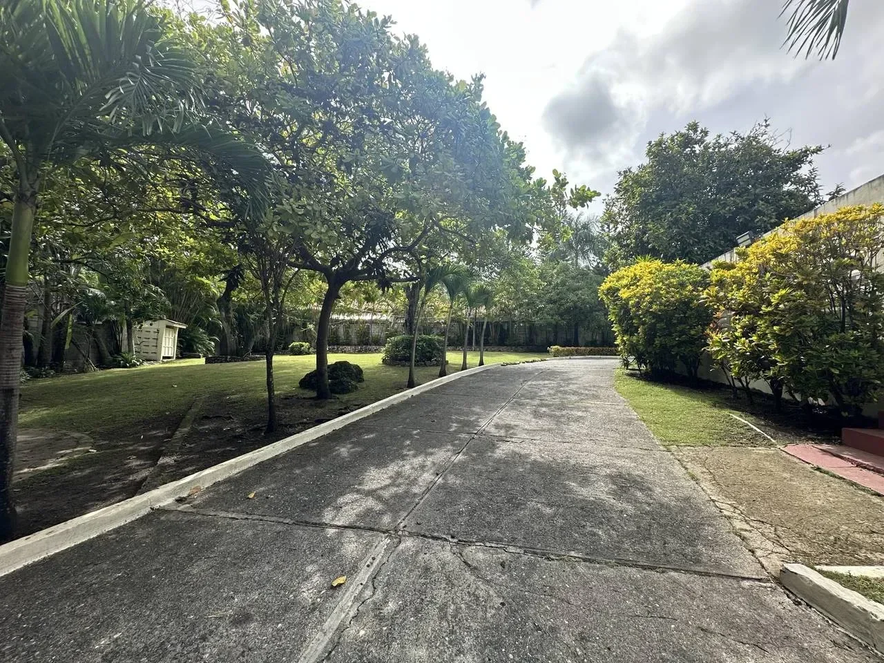 Casa de 5 habitaciones en venta en Los Rios, Santo Domingo D.N. - 4