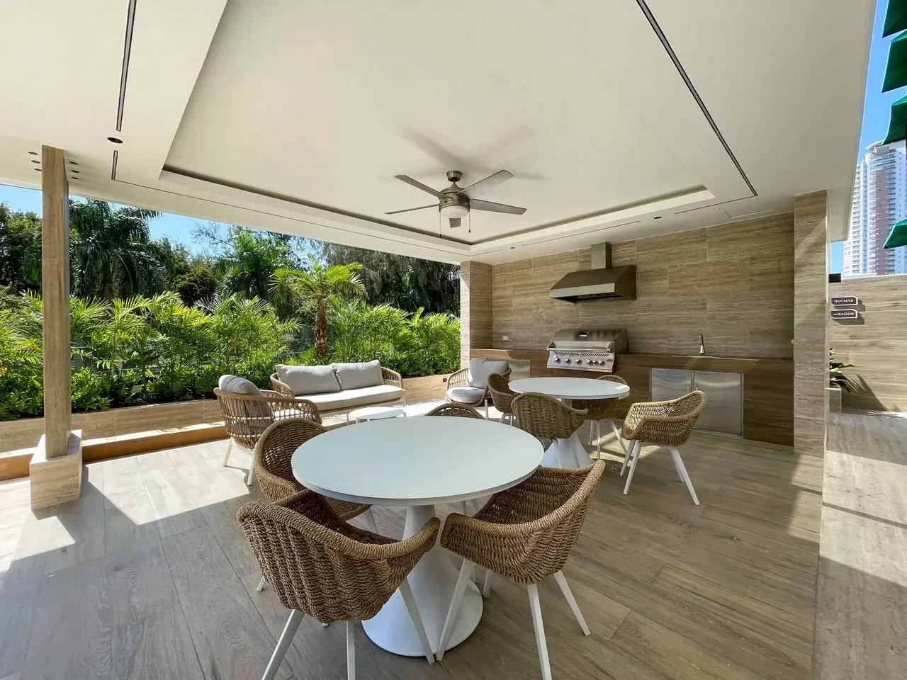 Venta: apartamento en Bella Vista, Distrito Nacional - 4