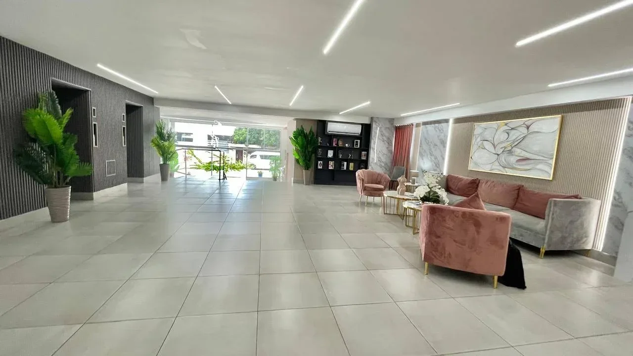 Venta: apartamento en Ensanche Serralles, Distrito Nacional - 2