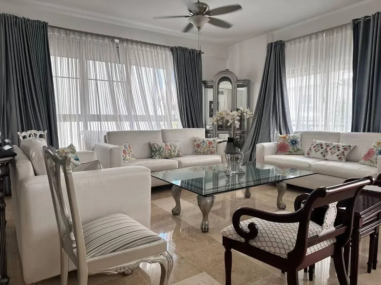 Apartamento en Ensanche Paraiso, 280 m² en venta
