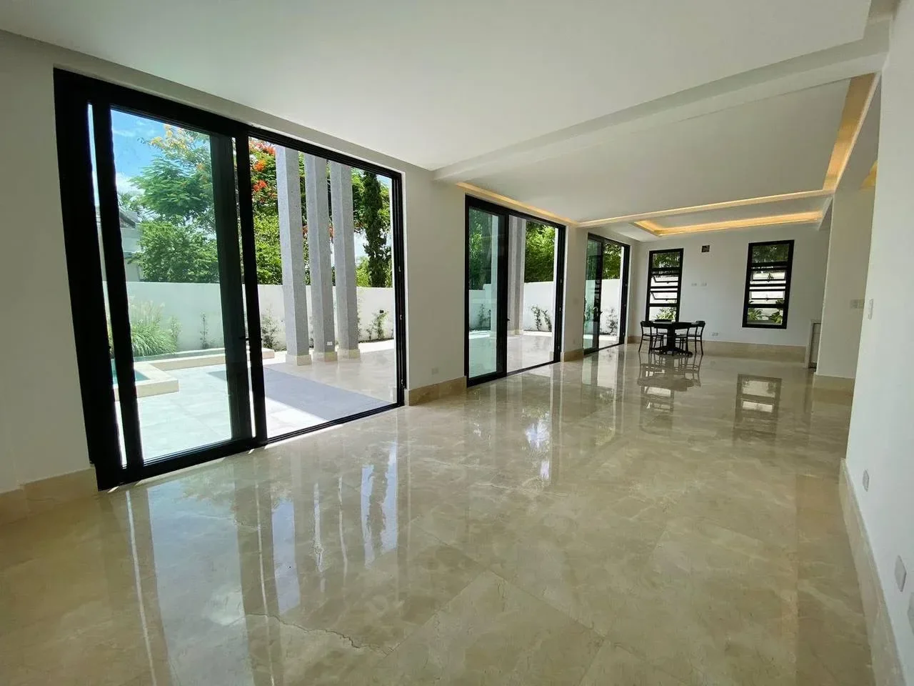 Los Laureles: casa 3 hab. · 400 m² en venta - 5