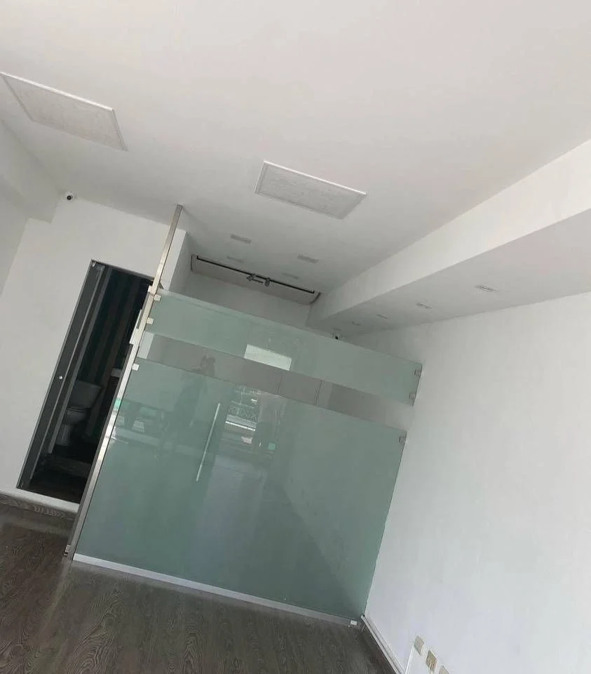 Piantini: local commercial · 44 m² à louer - 2