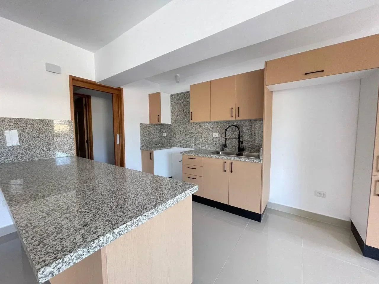 Apartamento de 2 habitaciones en venta en Arroyo Hondo Viejo, Distrito Nacional - 5