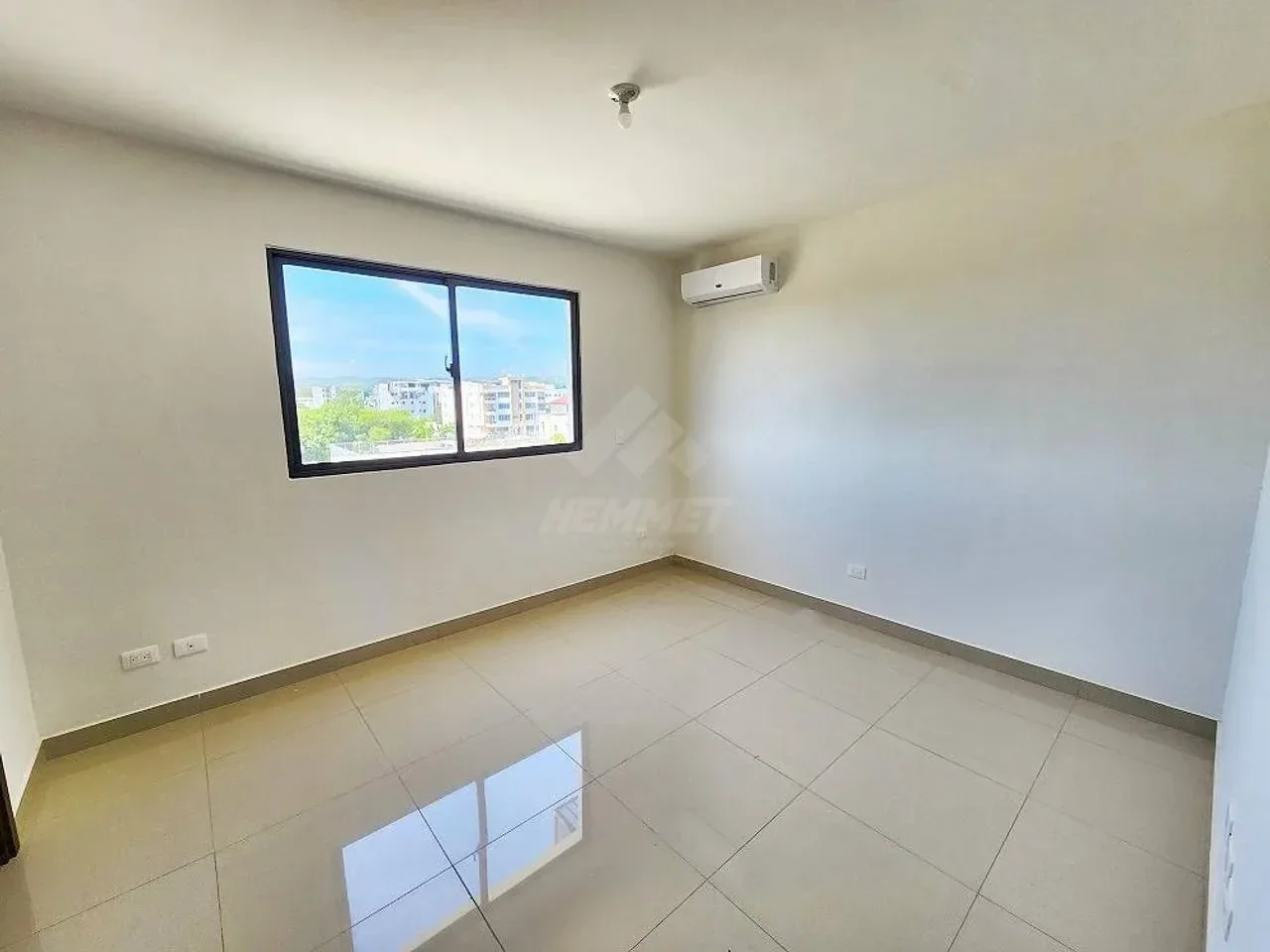 Apartment with 3 bedrooms for sale in Jardines del Sur, Santiago de los Caballeros - 4