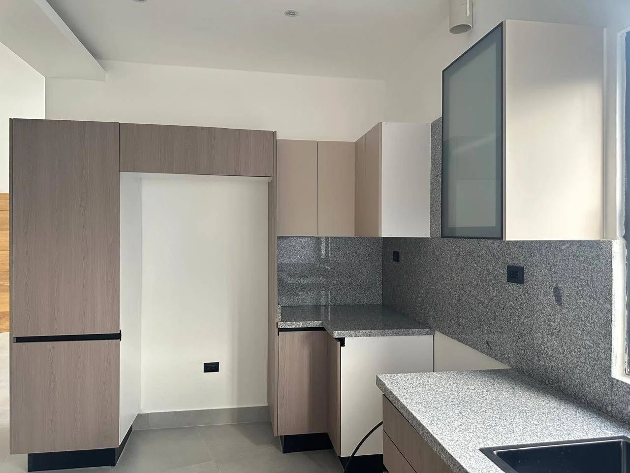 Apartamento de 1 habitaciones en venta en La Castellana, Santo Domingo D.N. - 2