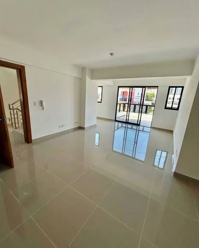 Apartment with 3 bedrooms for sale in Av. Hispanoamericana, Santiago de los Caballeros - 4