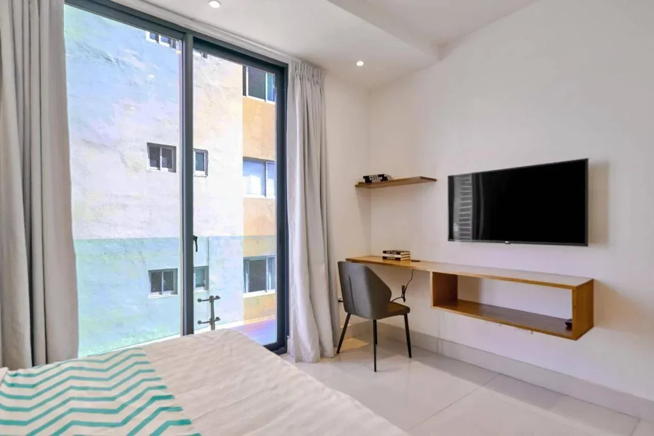 Apartamento de 2 habitaciones en venta en Piantini, Distrito Nacional - 3