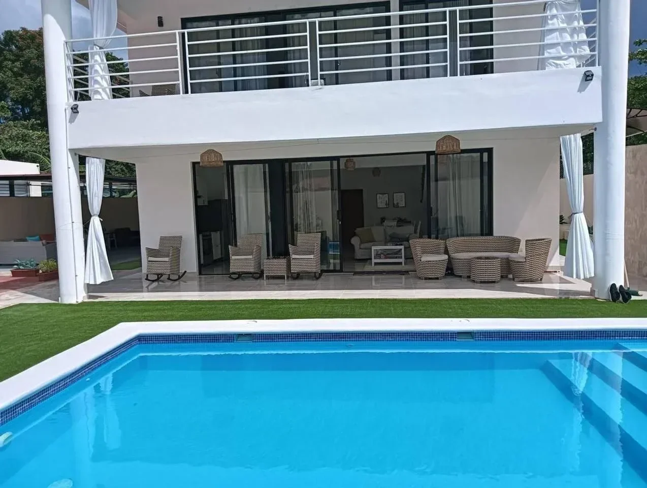 Villa en venta — Centro Del Pueblo O El Limón, Samana (3 hab.)