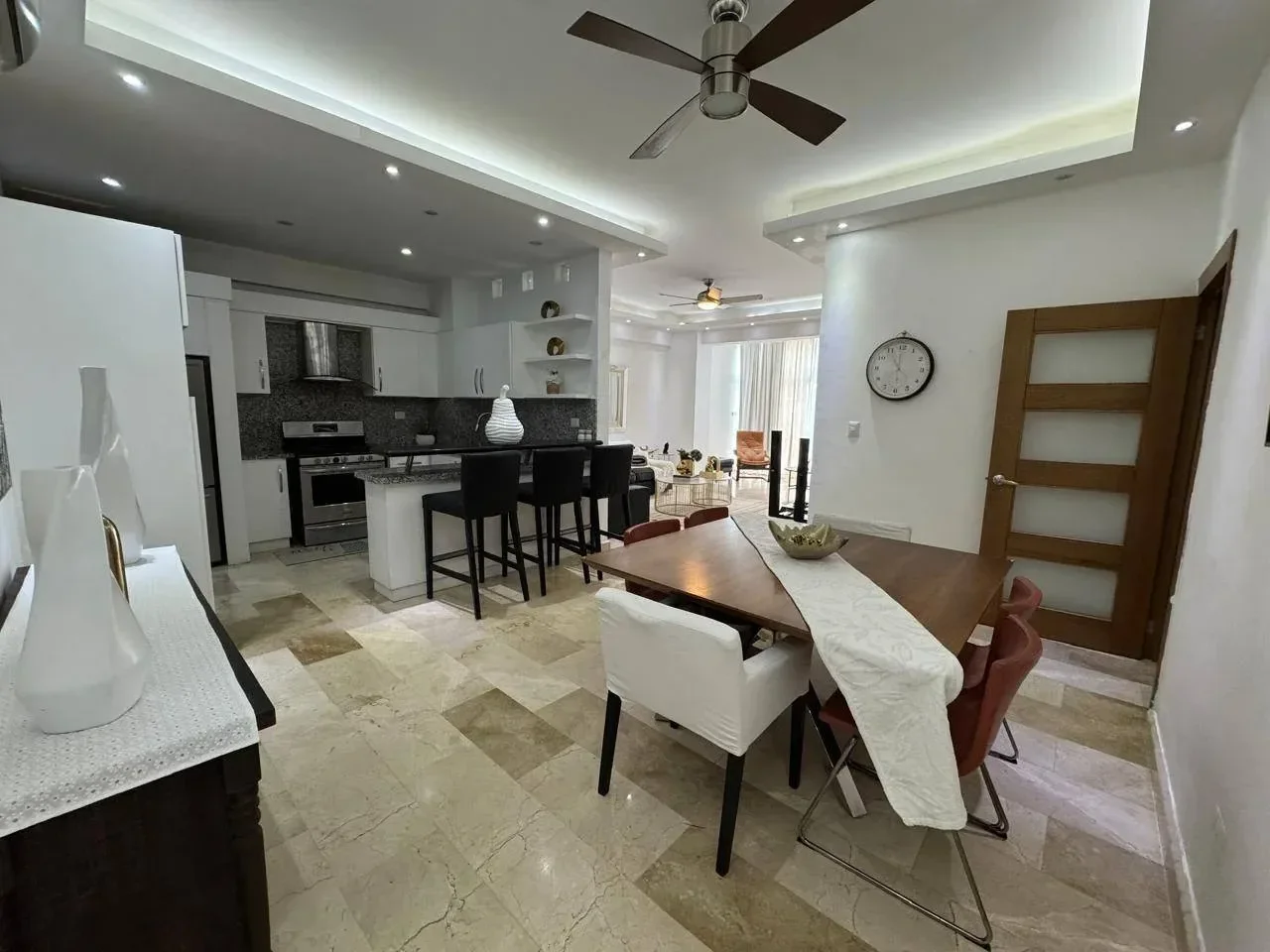 Location: appartement à La Esperilla, Santo Domingo D.N.