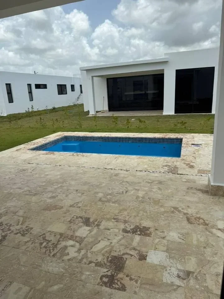 Villa en venta — Vista Cana, Punta Cana (3 hab.) - 2