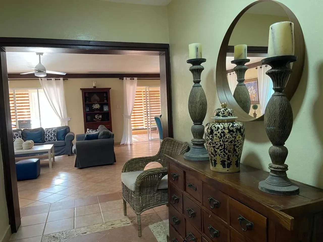 Villa en venta — Metro Country Club, Juan Dolio (3 hab.) - 2