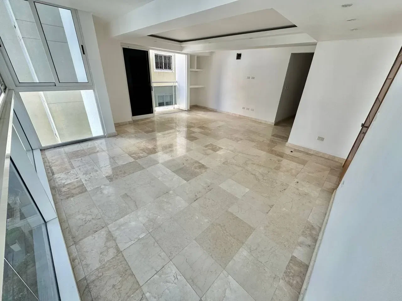 Apartamento en Ensanche Serralles, 191.73 m² en venta - 3