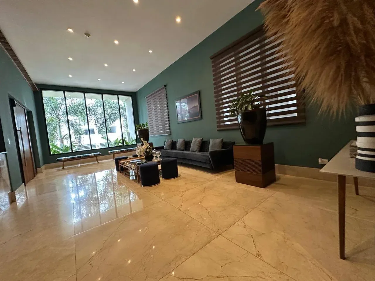 Venta: apartamento en Ensanche Naco, Distrito Nacional - 2