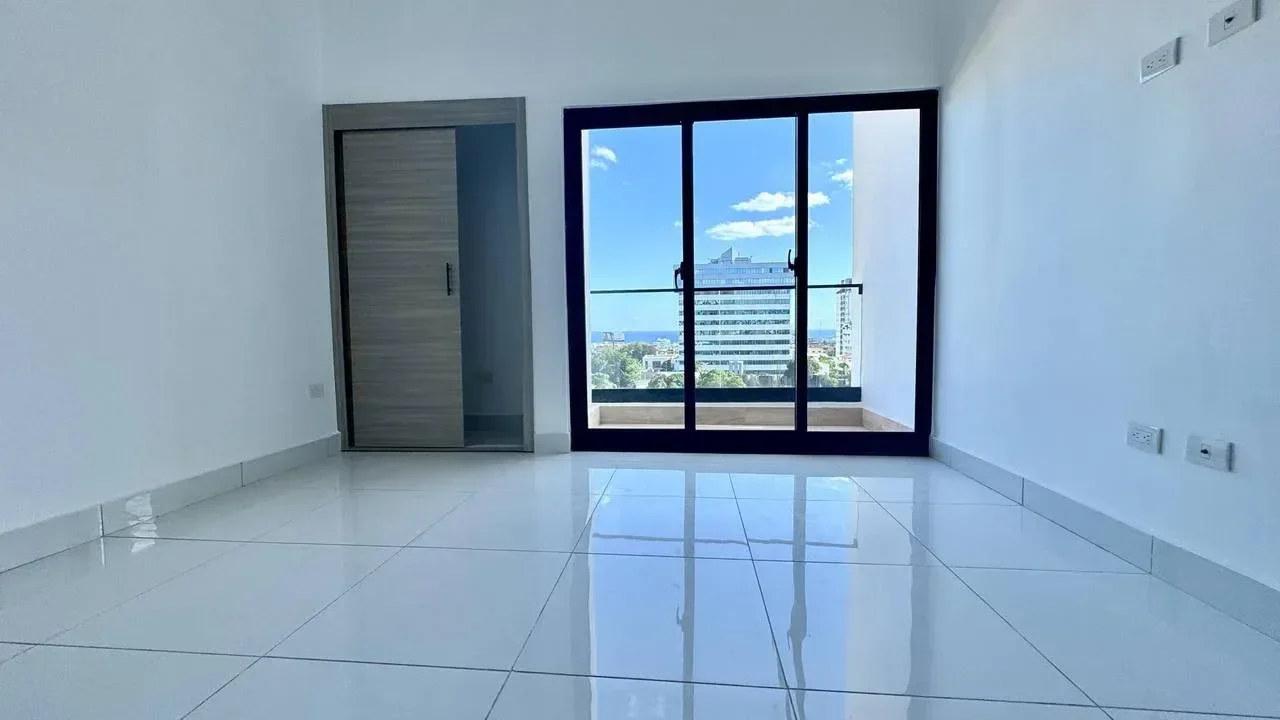 Venta: apartamento en La Julia, Santo Domingo D.N. - 4