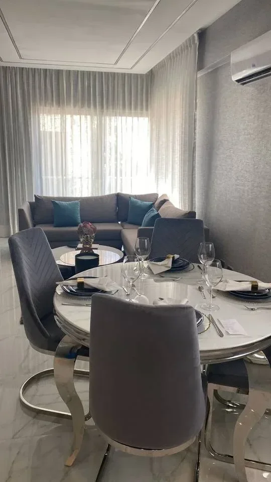 Apartamento en venta — Piantini, Distrito Nacional (1 hab.) - 3