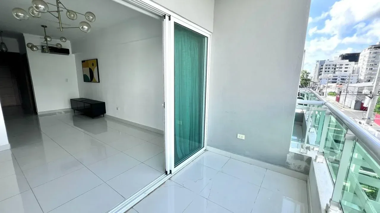 Venta: apartamento en Evaristo Morales, Distrito Nacional - 5