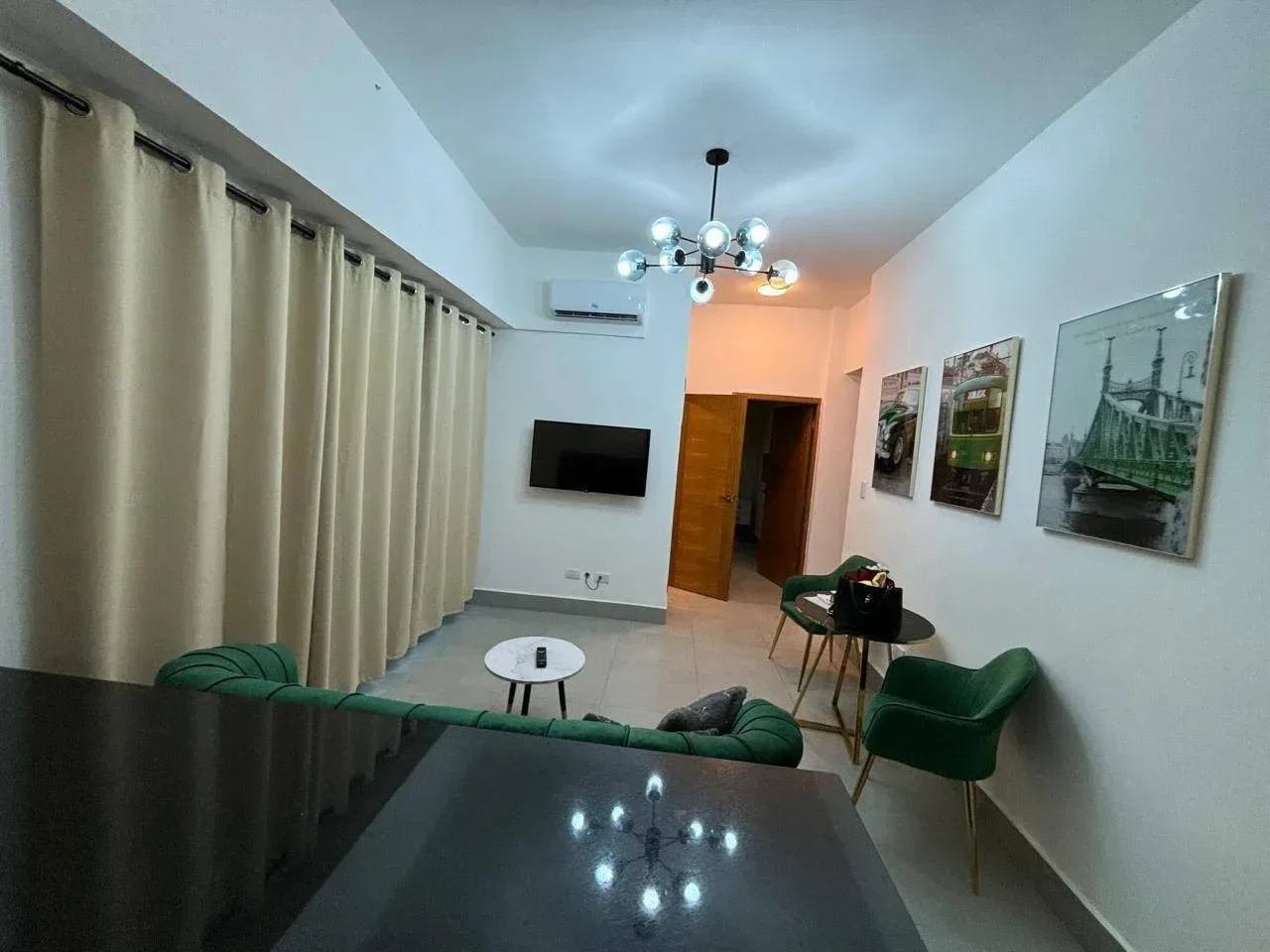 Apartamento en venta — Piantini, Distrito Nacional (1 hab.) - 2