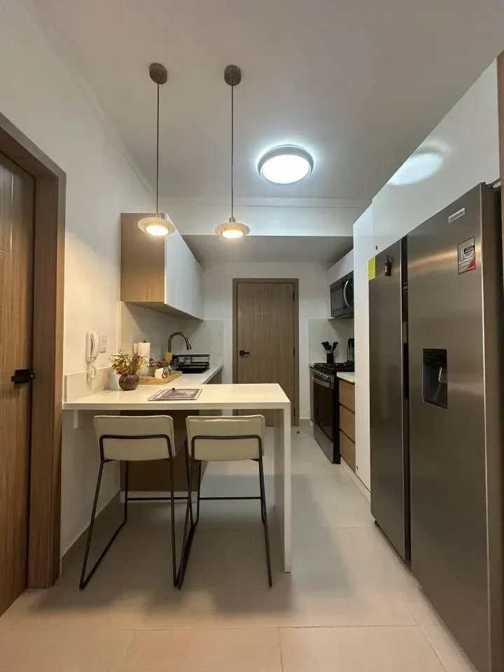 Apartamento en alquiler — Evaristo Morales, Distrito Nacional (1 hab.) - 4