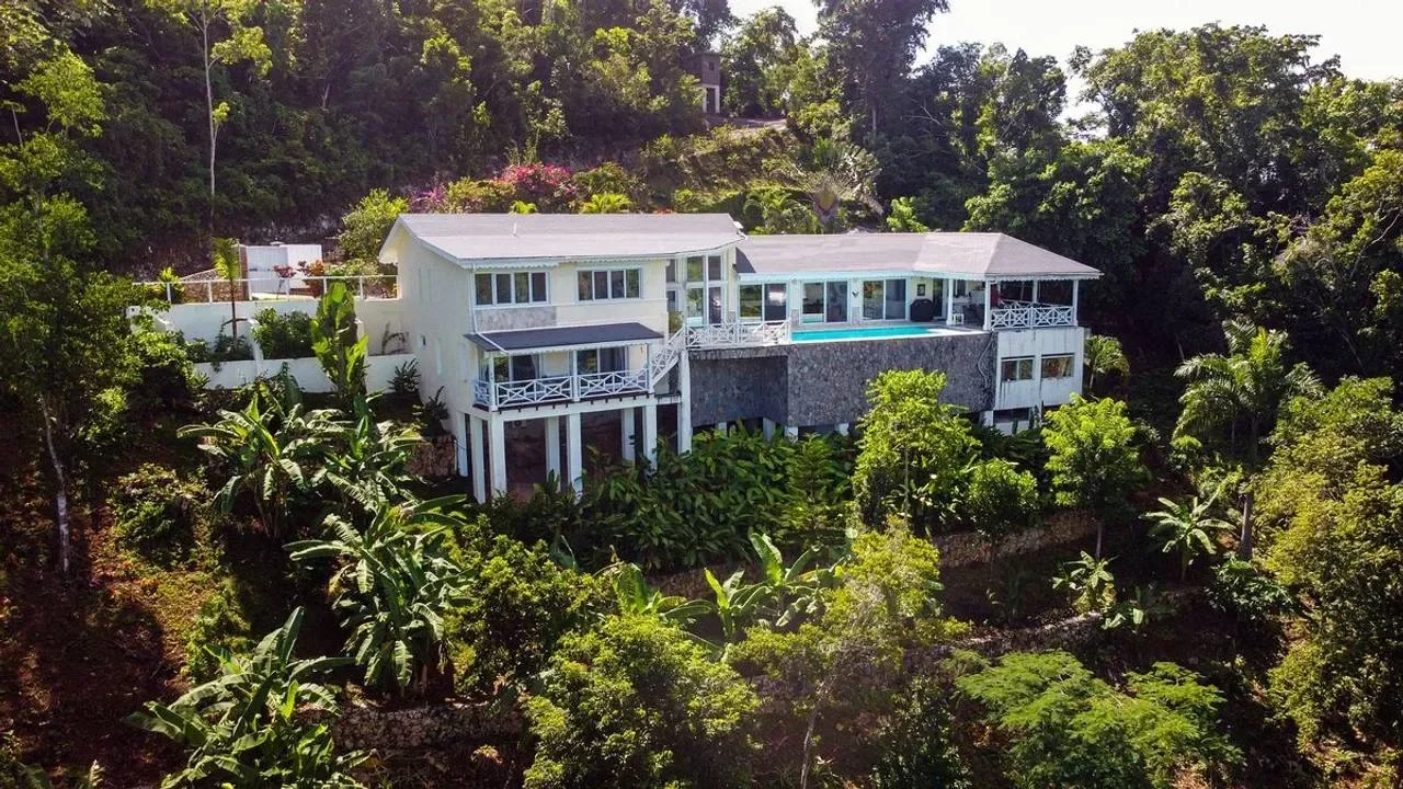 La Barbacoa: villa 4 ch. · 452.72 m² à vendre