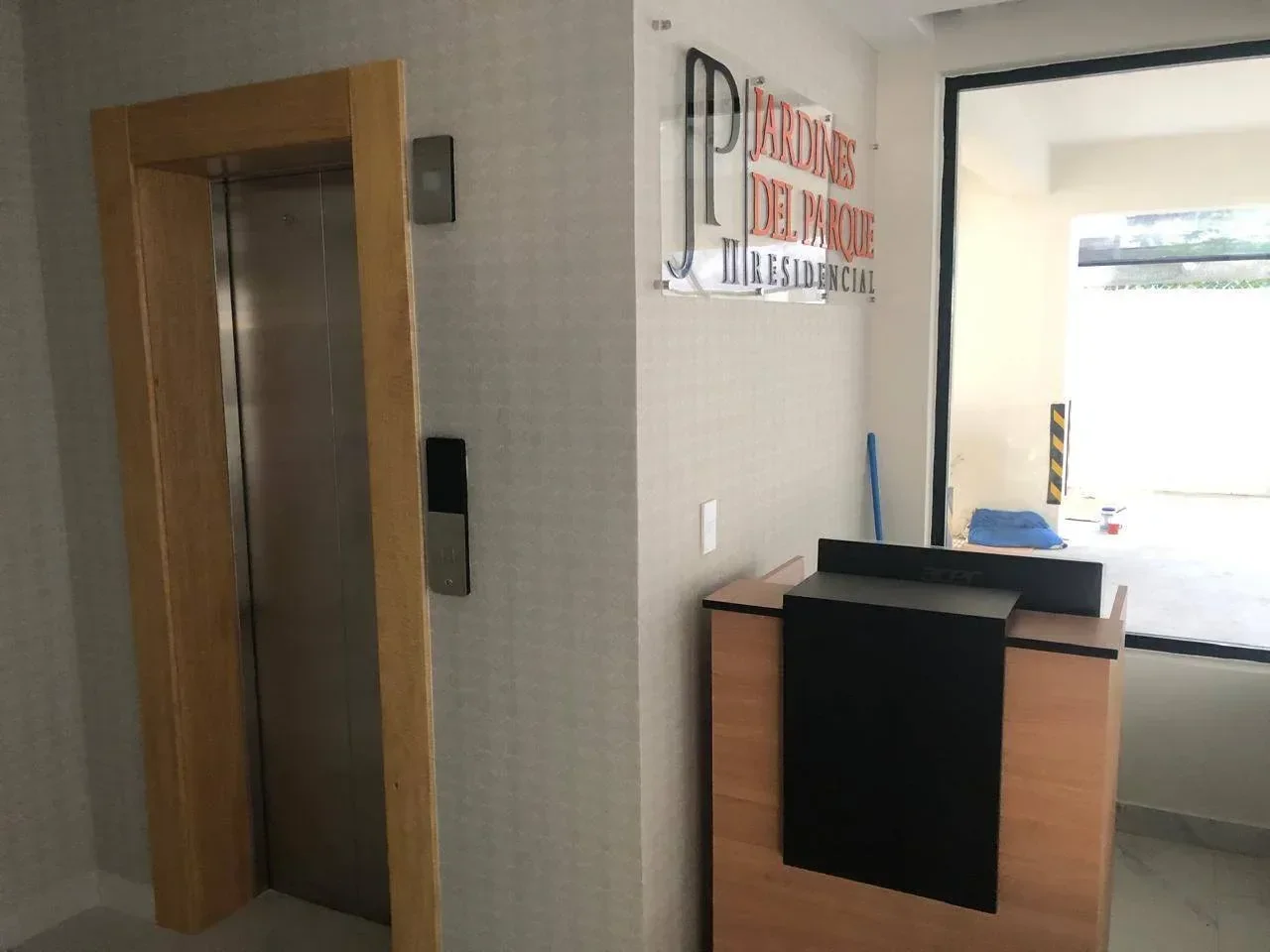 Venta: apartamento en Los Jardines del Sur, Distrito Nacional - 5