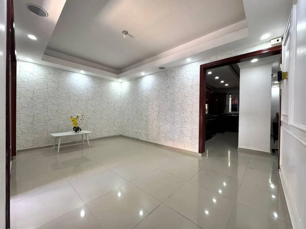 Apartamento de 3 habitaciones en venta en Vista Hermosa, Santo Domingo Este - 2
