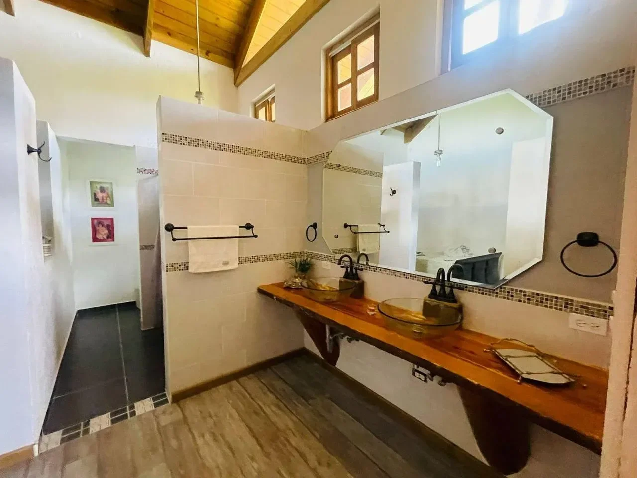 Villa en Jarabacoa, 470 m² en venta - 2