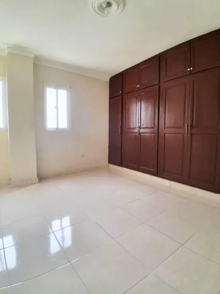 Apartamento de 3 habitaciones en venta en Los Frailes, Santo Domingo Este - 2