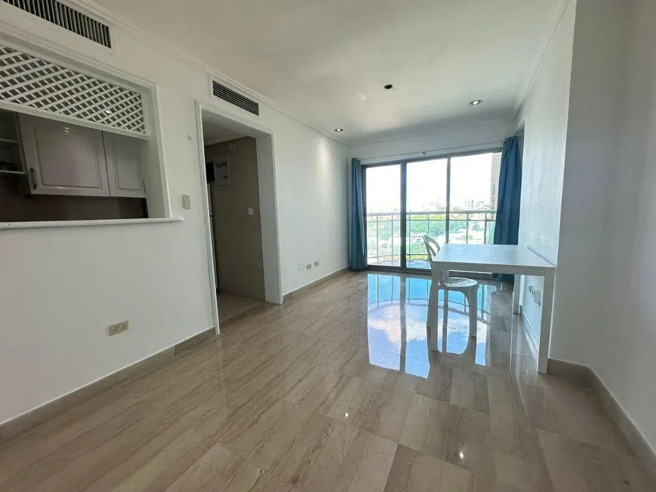 Apartamento en venta — Malecon, Distrito Nacional (1 hab.) - 5