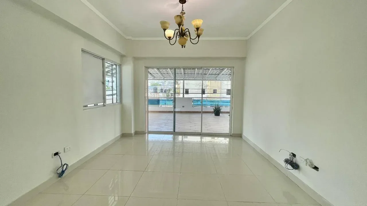 Evaristo Morales: apartamento 3 hab. · 257 m² en venta