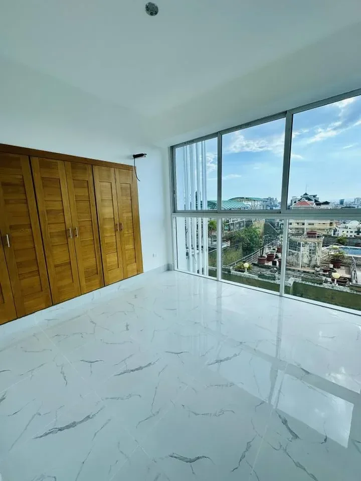 Apartamento en venta — Bella Vista, Distrito Nacional (2 hab.) - 2